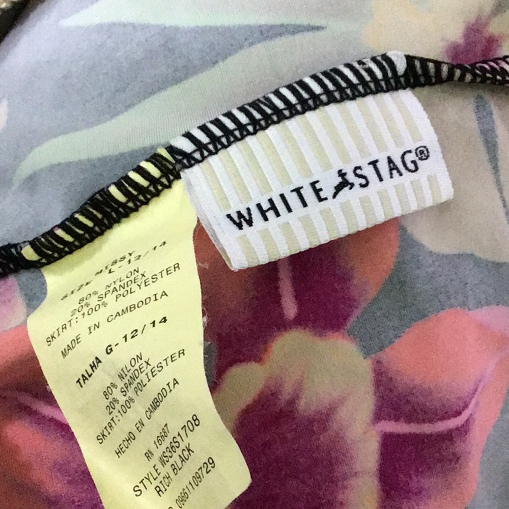 🟪🟩White Stag size large tanki top ONLY🟩🟪 - Picture 3 of 3